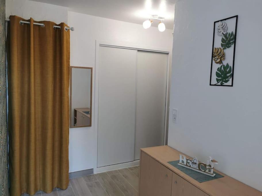 Appartement Acces Direct A La Plage Bernières-sur-Mer Zewnętrze zdjęcie