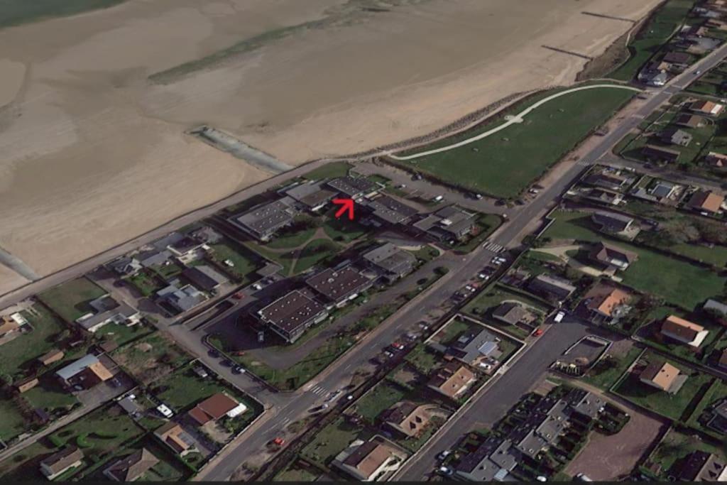 Appartement Acces Direct A La Plage Bernières-sur-Mer Zewnętrze zdjęcie