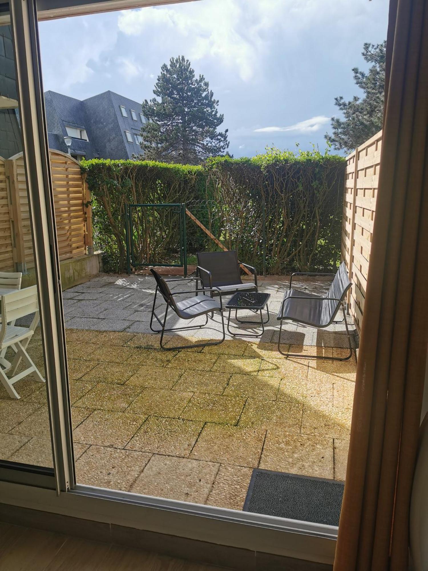Appartement Acces Direct A La Plage Bernières-sur-Mer Zewnętrze zdjęcie